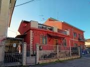 Case e ville in vendita di 220 m² in Via della Cava, 3