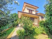 Case e ville in vendita di 220 m² in Via delle Iare, 23