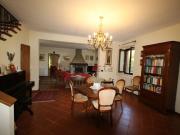 Case e ville in vendita di 220 m² in Via Gino Bari