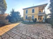 Case e ville in vendita di 220 m² in Via Roma, 60