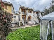 Case e ville in vendita di 220 m² in Via Salorno