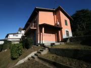 Case e ville in vendita di 220 m² in Via San Pellico, 12