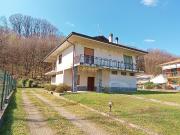 Case e ville in vendita di 220 m² in Via Tancognino