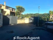 Case e ville in vendita di 220 m² in Via Tommaso...