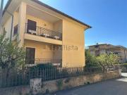 Case e ville in vendita di 220 m² in Via Toscana