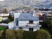 Case e ville in vendita di 220 m² in Via Umbria, 1