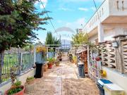 Case e ville in vendita di 221 m² in Via Bari, 47
