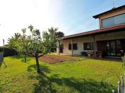 Case e ville in vendita di 221 m² in Via Dott. Luciano...