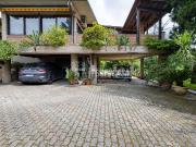 Case e ville in vendita di 221 m² in Via Nemo Sottili