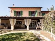 Case e ville in vendita di 221 m² in Viale Giappone