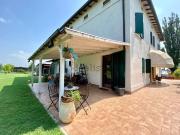 Case e ville in vendita di 224 m² in Via Canalazzo, 47