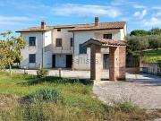 Case e ville in vendita di 225 m²