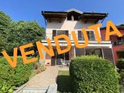 Case e ville in vendita di 225 m² in Corso Belvedere, 65