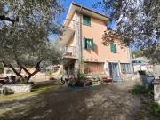 Case e ville in vendita di 225 m² in Strada di Fonte...