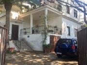 Case e ville in vendita di 225 m² in Via delle Petunie
