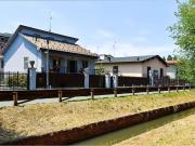 Case e ville in vendita di 230 m²