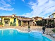Case e ville in vendita di 230 m²