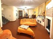 Case e ville in vendita di 230 m²
