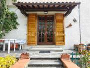 Case e ville in vendita di 230 m² in Via Bolognese