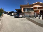 Case e ville in vendita di 230 m² in Via Gabriele D&apos...