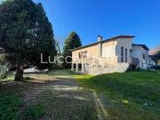 Case e ville in vendita di 230 m² in Via Giovanni Volpi, 36