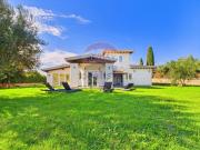 Case e ville in vendita di 230 m² in Via Monte Stallone