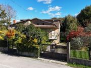 Case e ville in vendita di 230 m² in Via Patricelli, 12