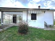 Case e ville in vendita di 230 m² in Viale Raffaello Sanzio