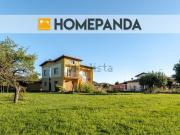 Case e ville in vendita di 230 m² in Vicolo Cadè, 6