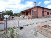 Case e ville in vendita di 231 m² in Strada Casal Roberto