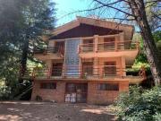 Case e ville in vendita di 231 m² in Via Panoramica, 11