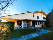 Case e ville in vendita di 232 m² in Via Dote, 1