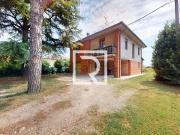 Case e ville in vendita di 232 m² in Via Mazzacavallo, 3