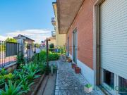 Case e ville in vendita di 232 m² in Via Sant&apos Anna, 72