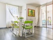 Case e ville in vendita di 233 m² in Via Col di Lana, 19