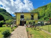 Case e ville in vendita di 235 m²