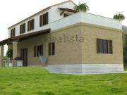 Case e ville in vendita di 237 m² in Contrada Forola