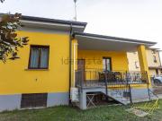 Case e ville in vendita di 237 m² in Via Arturo Toscanini, 9