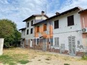 Case e ville in vendita di 237 m² in Via Valbona, 4