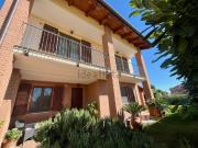 Case e ville in vendita di 238 m² in Via Don Zappino, 87