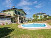 Case e ville in vendita di 239 m² in Strada Neviano...