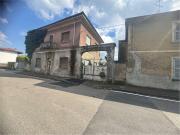 Case e ville in vendita di 240 m²