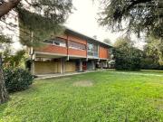 Case e ville in vendita di 240 m²