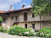 Case e ville in vendita di 240 m²