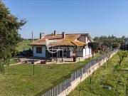 Case e ville in vendita di 240 m² in Località Bertoni