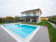 Case e ville in vendita di 240 m² in Strada del Tonol