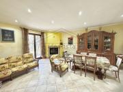 Case e ville in vendita di 240 m² in Via Asinello