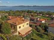 Case e ville in vendita di 240 m² in Via Belvedere, 6