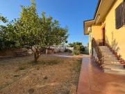 Case e ville in vendita di 240 m² in Via Ciampino, 1