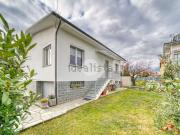 Case e ville in vendita di 240 m² in Via Coazze, 109